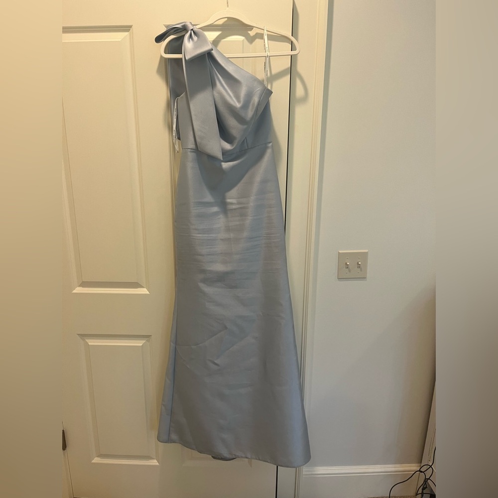 ALFRED SUNG Elegant Blue One-Shoulder Dress - Picture 3 of 7